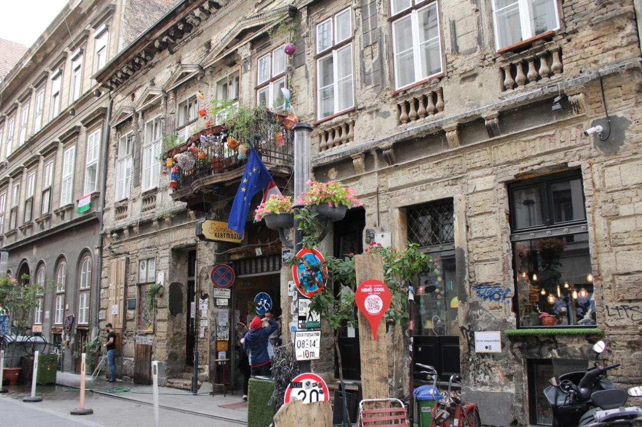 Chill On The Screened Balcony-Budapest Most Historic Landmarks المظهر الخارجي الصورة